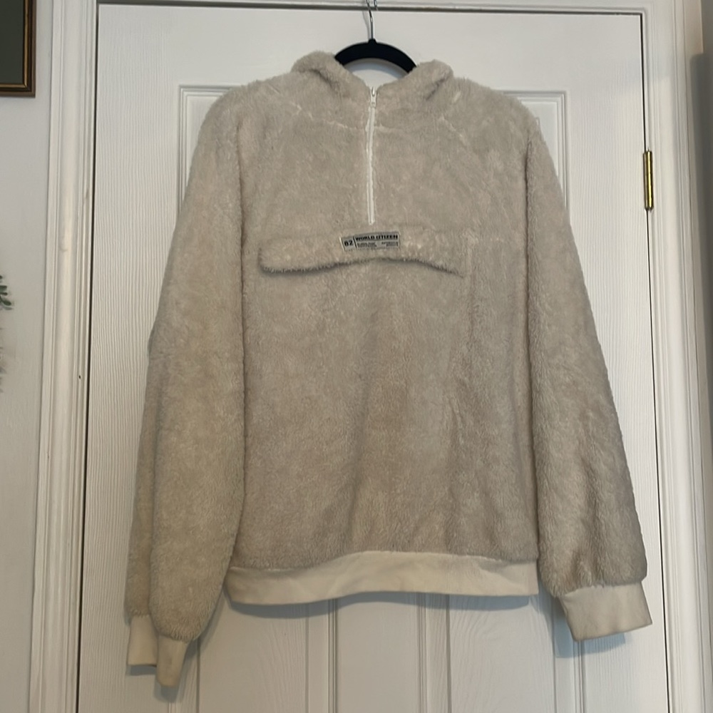 Fuzzy White Zip up Hoodie